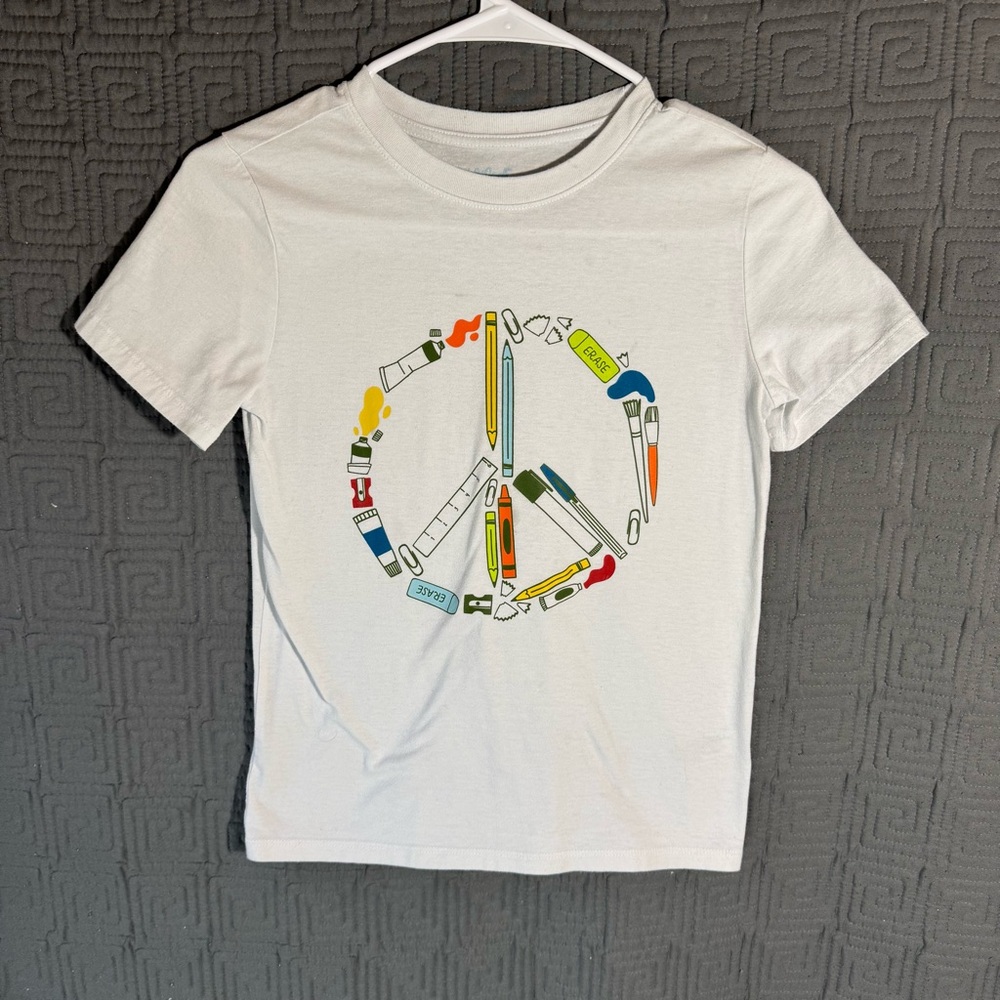 Cat & Jack T-Shirt Boys Size Medium 8/10 Peace White Supplies Short Sleeve